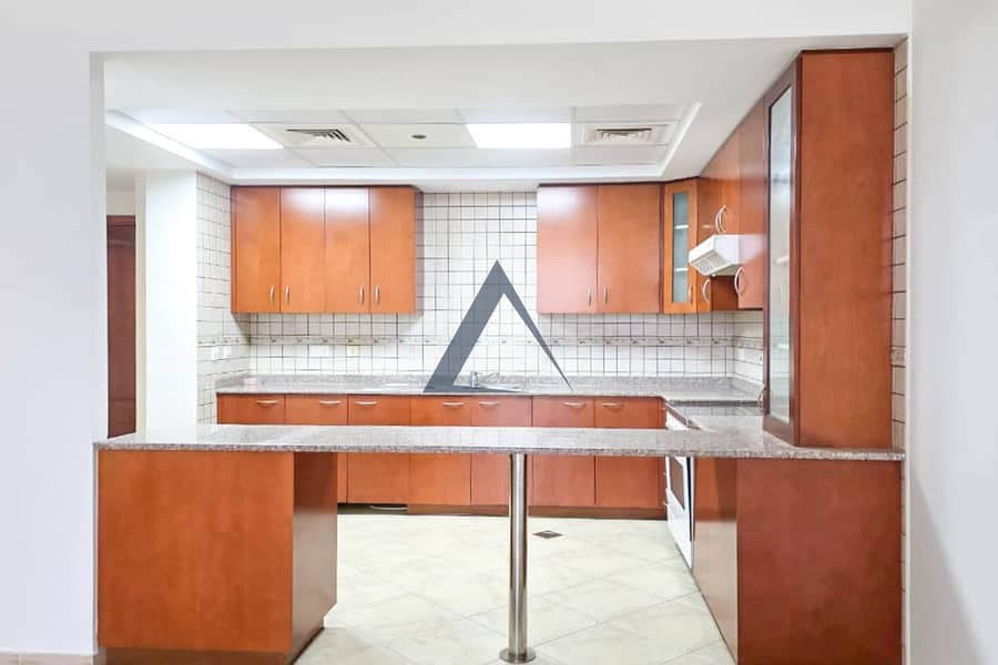 Premium Location | Spacious 3 BR | Ready to Move In - Image 7