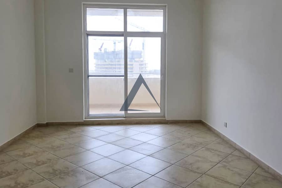 Premium Location | Spacious 3 BR | Ready to Move In - Image 13