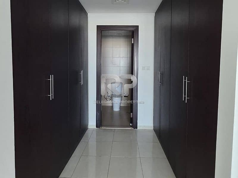 Huge Size | High Floor | Community View - Image 8