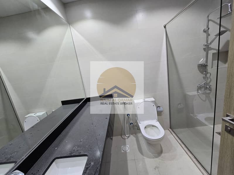 Spacious 2BHK, Both Master Bed, Store room, Near Metro - Image 8