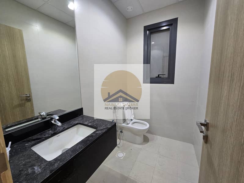 Spacious 2BHK, Both Master Bed, Store room, Near Metro - Image 19