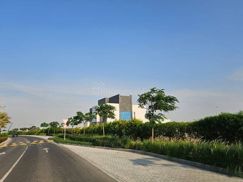 50 METERS FROM PA07 PARK | 3 MINS FROM SZR