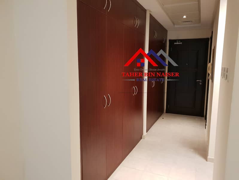 NEXT TO METRO LARGE STUDIO AVAILABLE FOR SALE