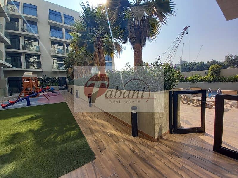 ELEGANT LIVING | EQUIPED KITCHEN | 1 BEDROOM - Image 11