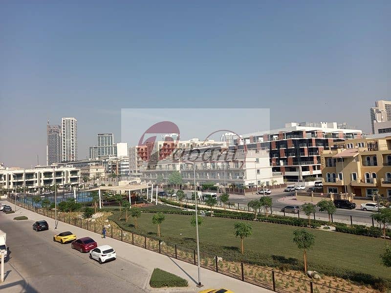 ELEGANT LIVING | EQUIPED KITCHEN | 1 BEDROOM - Image 12