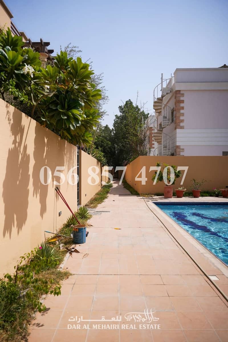 18 VILLAS - Image 7