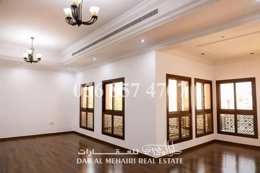 18 VILLAS - Image 11