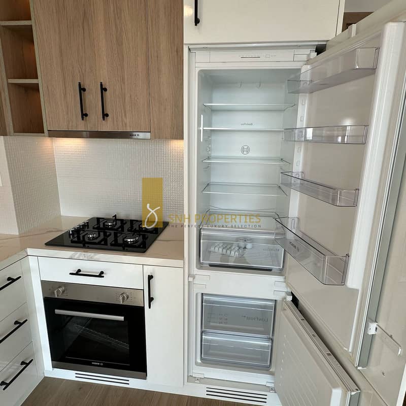 FULLY FURNISHED | COMMUNITY VIEW | READY TO MOVE IN - Image 8