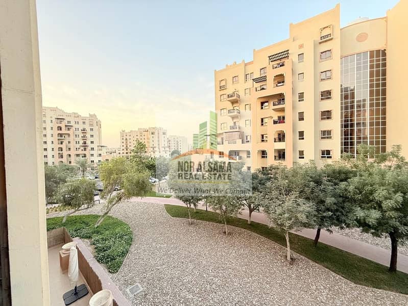 Spacious!! Open view!! 2 BHK with balcony