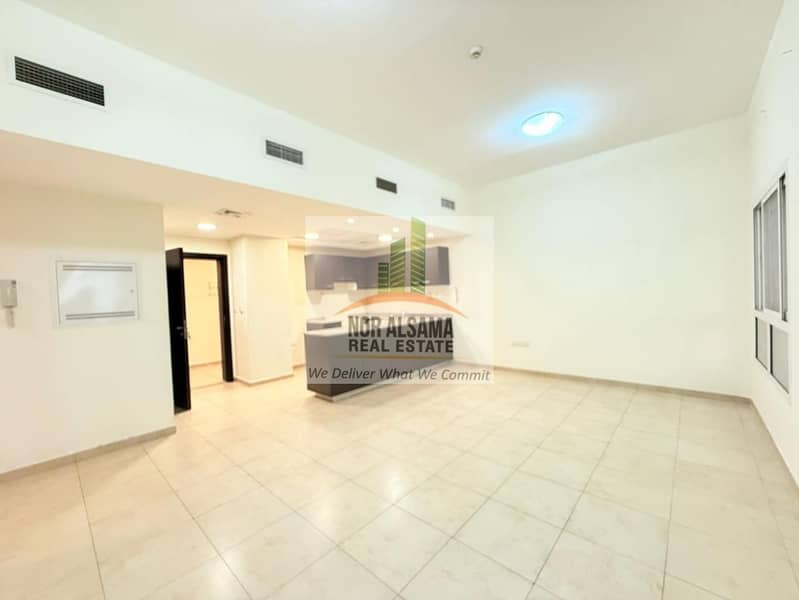 Spacious!! Open view!! 2 BHK with balcony - Image 14