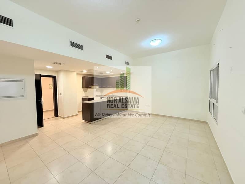 Spacious!! Open view!! 2 BHK with balcony - Image 19