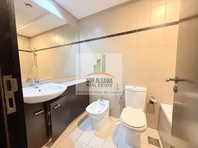 Spacious!! Open view!! 2 BHK with balcony - Image 25