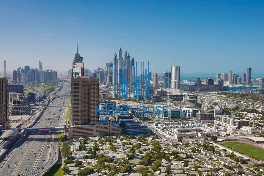 Iconic Sea Views| Luxurious Penthouse Living