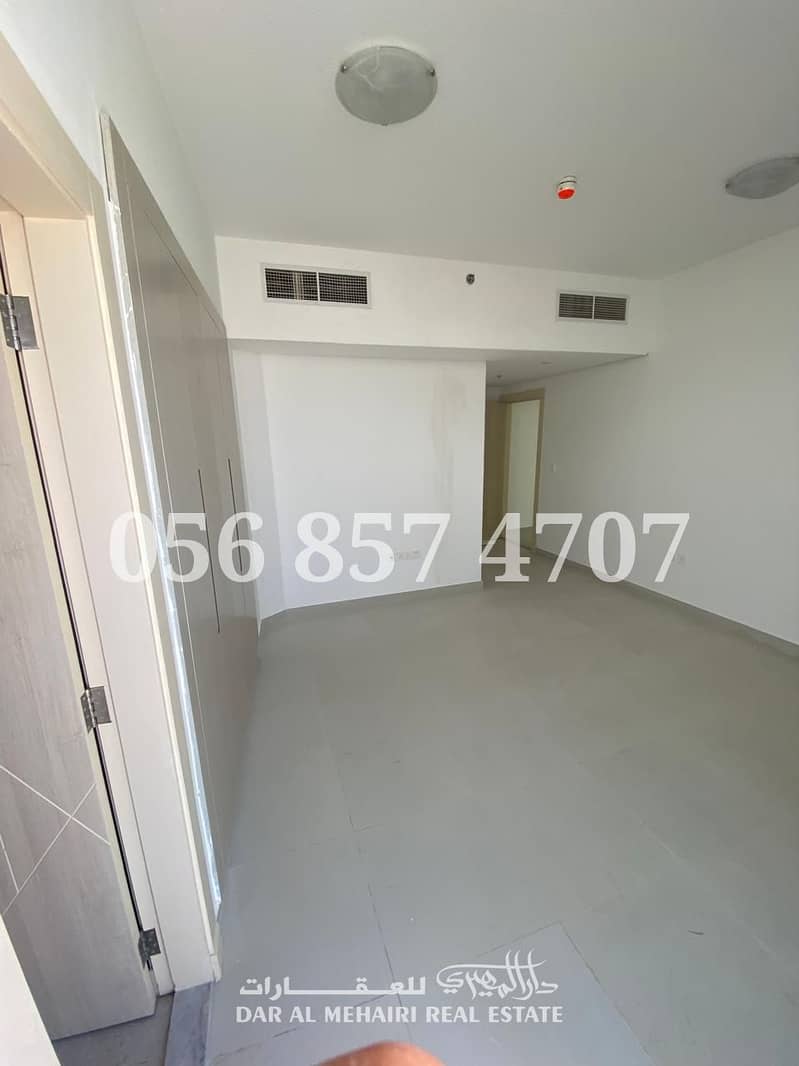 Stylish 1-Bedroom Apartment | Prime Location | High-End Finish - Image 8