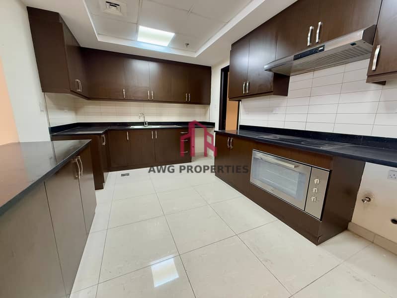 Multiple Options| Spacious| Luxury amenities| Near Metro - Image 9