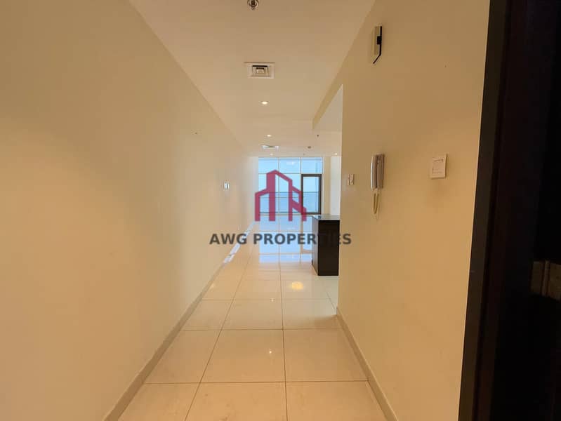 Multiple Options| Spacious| Luxury amenities| Near Metro - Image 12