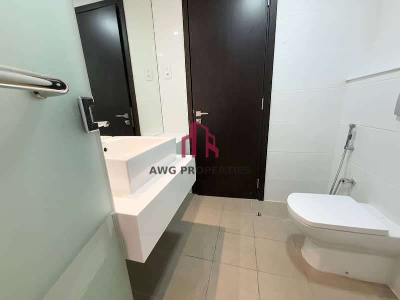 Multiple Options| Spacious| Luxury amenities| Near Metro - Image 20