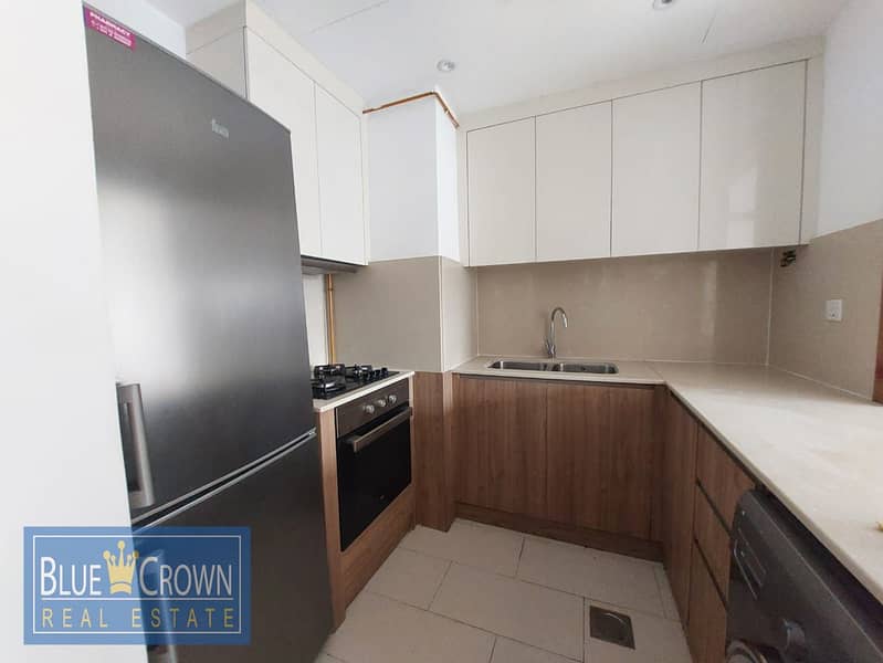 Decent Apartment 1BHK With Kitchen Appliances || Modern Amenities - Image 6