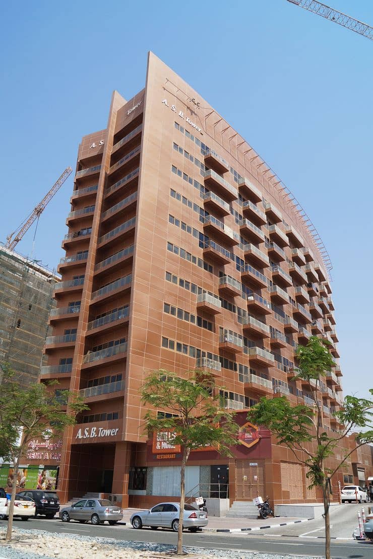 Spacious / Bright Interiors / Modern Layout / High floor / Balcony