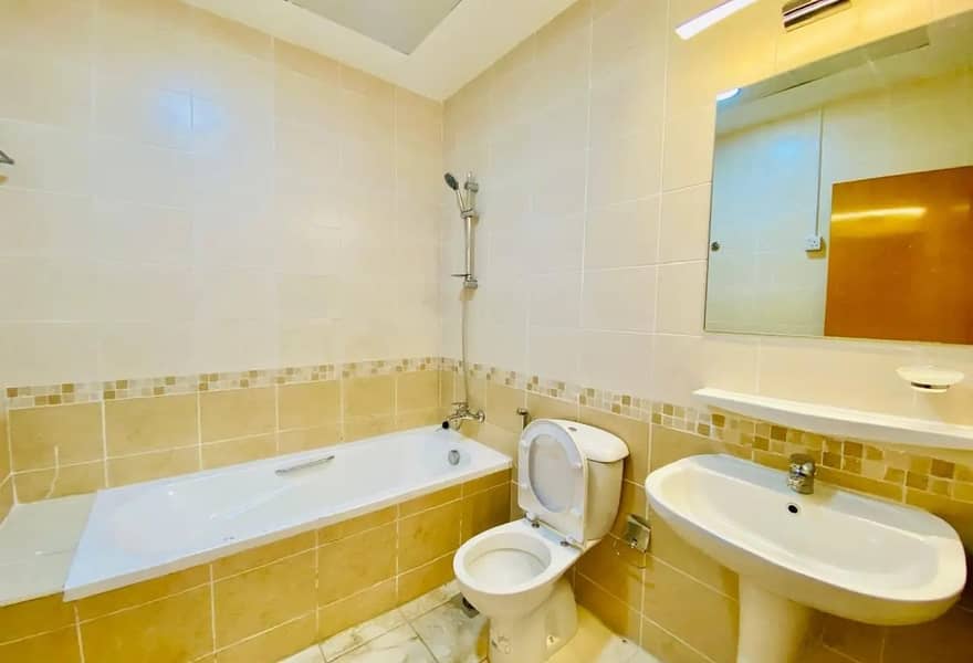 Spacious / Bright Interiors / Modern Layout / High floor / Balcony - Image 15