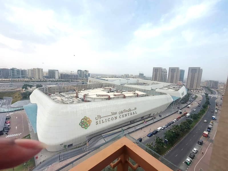 Spacious / Bright Interiors / Modern Layout / High floor / Balcony - Image 12