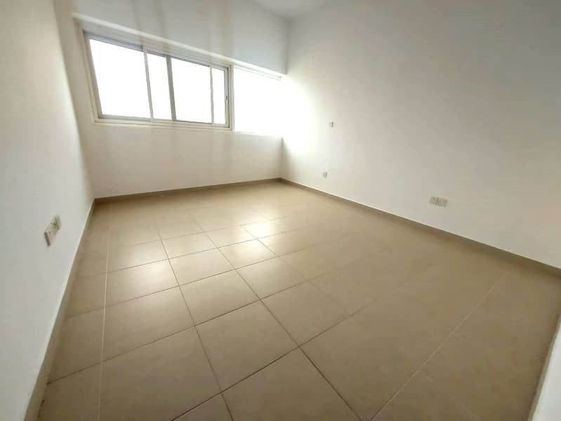 Spacious / Bright Interiors / Modern Layout / High floor / Balcony - Image 7