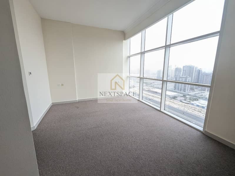 Spacious One-Bedroom I Prime Location I Vacant