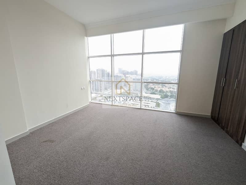 Spacious One-Bedroom I Prime Location I Vacant - Image 10