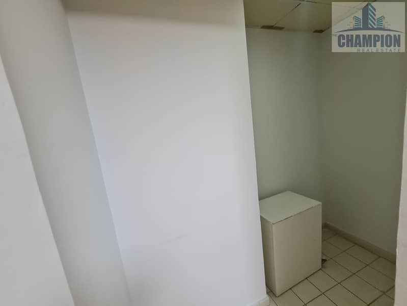 High Floor - Chiller Free - Spacious & Vibrant - Close Kitchen - Convertible to Freehold - Image 6