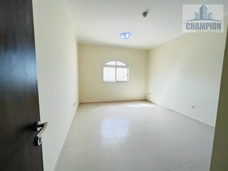 Huge Size | Elegant Nice 3'BHK With Balcony+Parking | Rent Only 100K By 4/Payments - Image 6