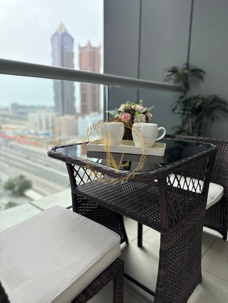 Huge 1 BR in Executive Towers - Sheikh Zayed Road - Image 44