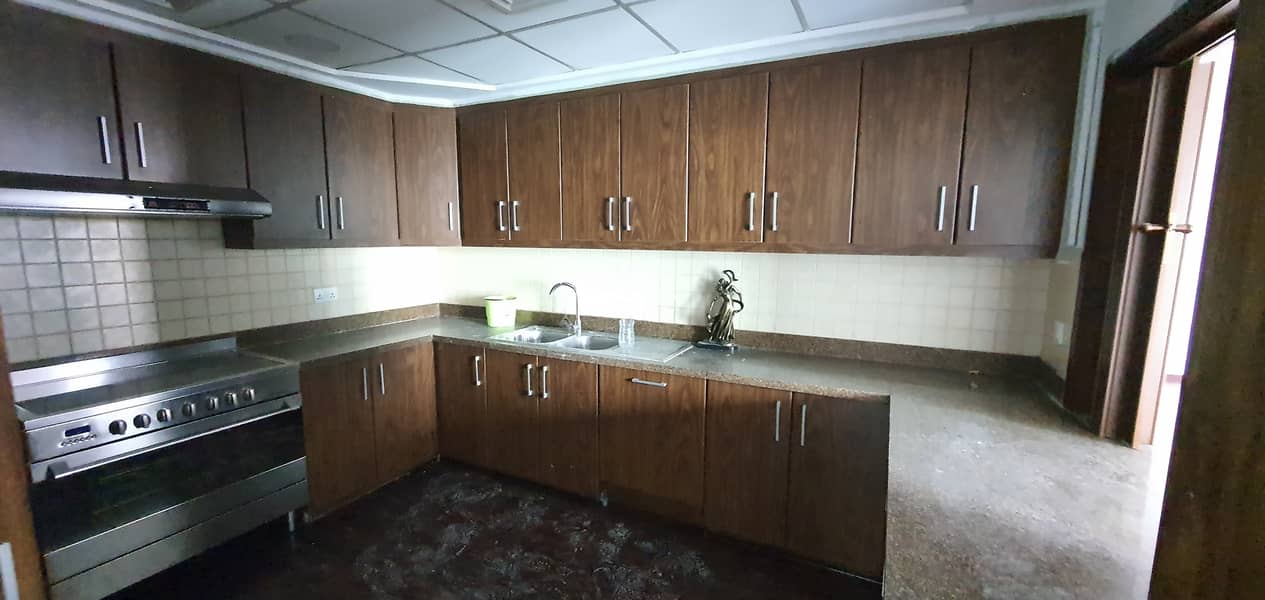 3 BEDROOM APARTMENT AVAILABLE FOR RENT @ Executive Tower WEST HEIGHTS 5 - Image 31