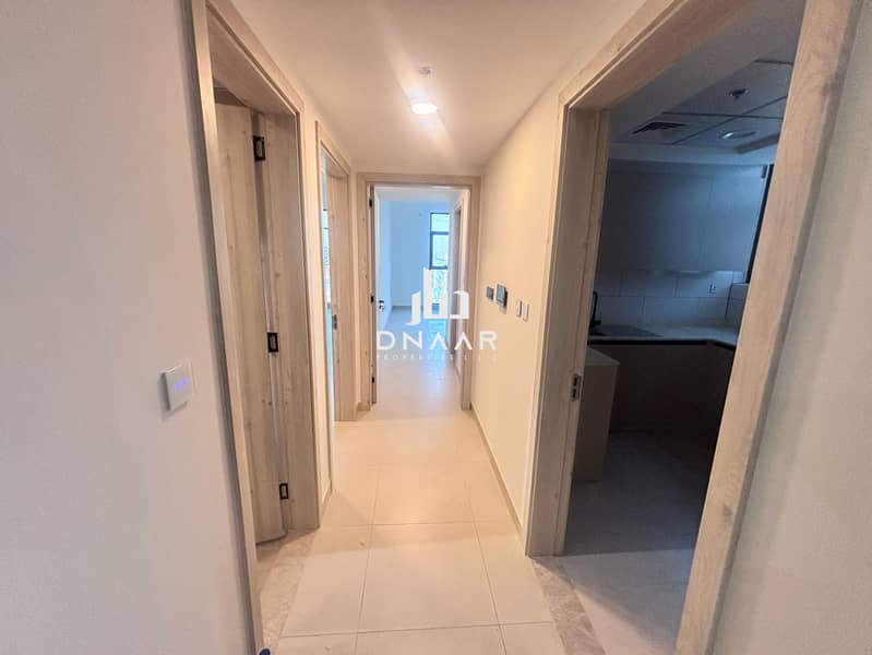 Spacious & Premium Quality 2BHK in PRIME LOCATION | Ready to Move in | Closed Kitchen | Brand New