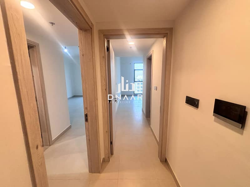 Spacious & Premium Quality 2BHK in PRIME LOCATION | Ready to Move in | Closed Kitchen | Brand New - Image 9