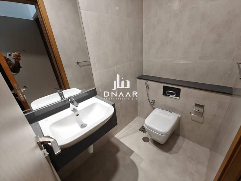 Bright & Spacious 3+MAID for Rent | Prime Location | Ready to Move - Image 6