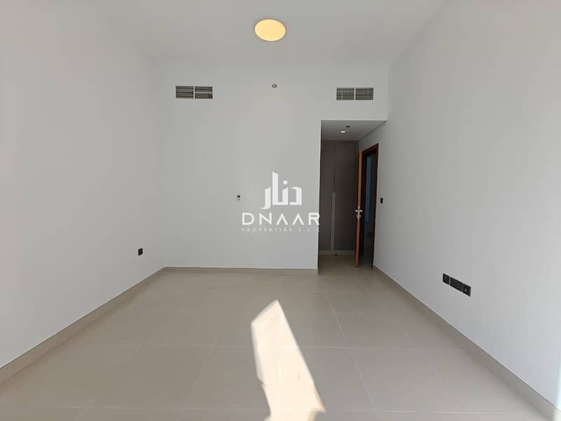 Bright & Spacious 3+MAID for Rent | Prime Location | Ready to Move - Image 10