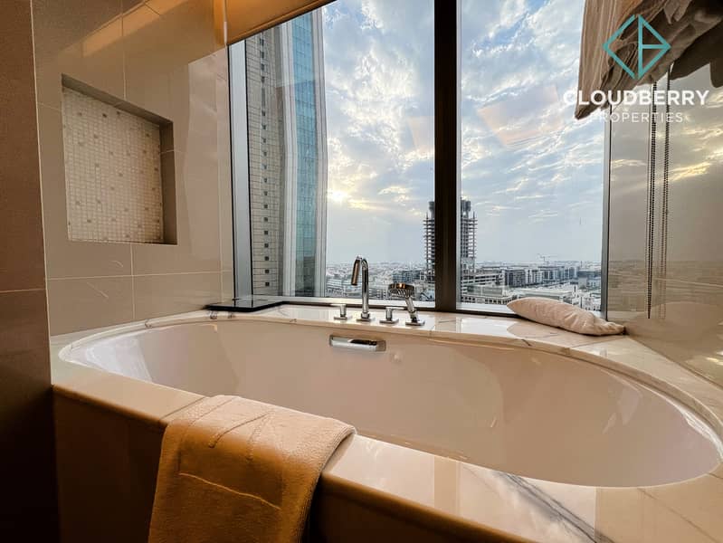 Luxurious | Burj Khalifa View | Fully Furnished - Image 11