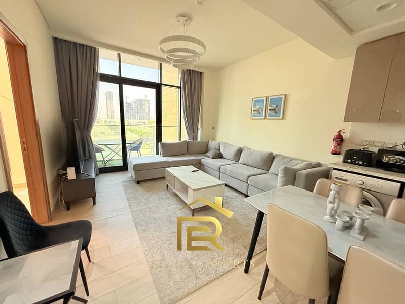 LUXURY FURNISHED CHILER FREE BURJKLIFA N POOL VIEW