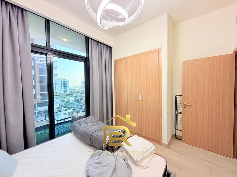 LUXURY FURNISHED CHILER FREE BURJKLIFA N POOL VIEW - Image 9