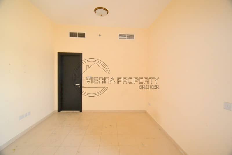 Vacant Spacious Studio| For Sale In Gates 1 DSO!