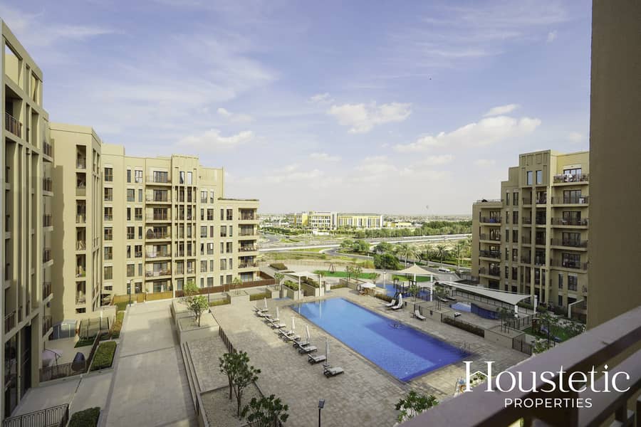 Pool View | Mid Floor | Vacant on Transfer