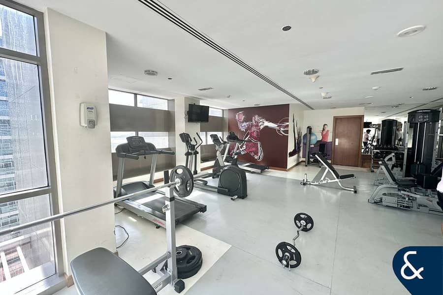 One Bedroom | Canal View | Vacant On Transfer - Image 14