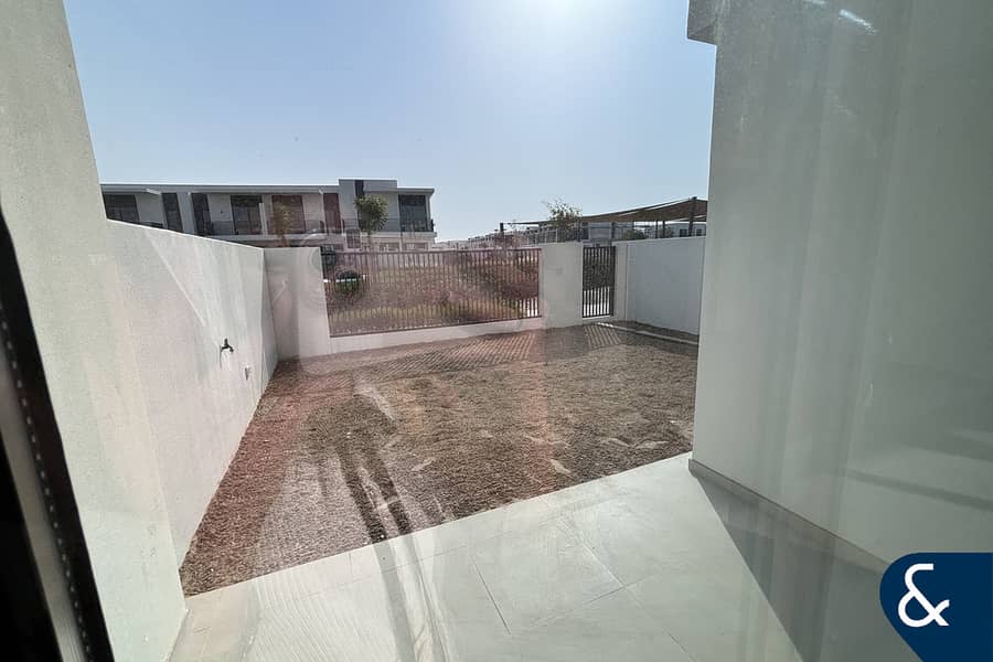 3 Plus Maids | Palma |Park Facing |Single row