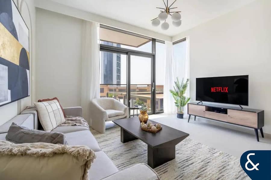 Corner Layout | Pool Facing | Furnished |