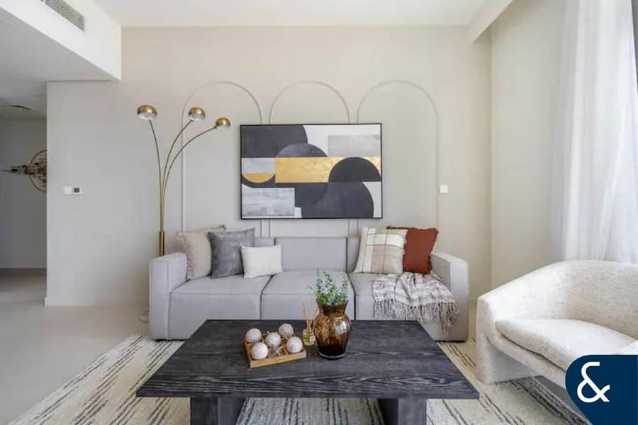 Corner Layout | Pool Facing | Furnished |