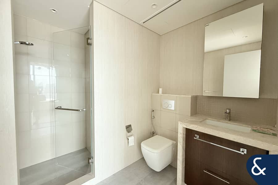 Full Burj Khalifa View | Upgraded | Vacant - Image 7