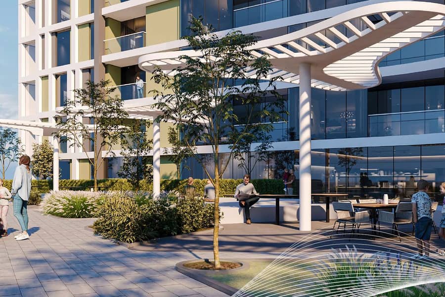 Prime location I Pool view I Spacious Living - Image 9