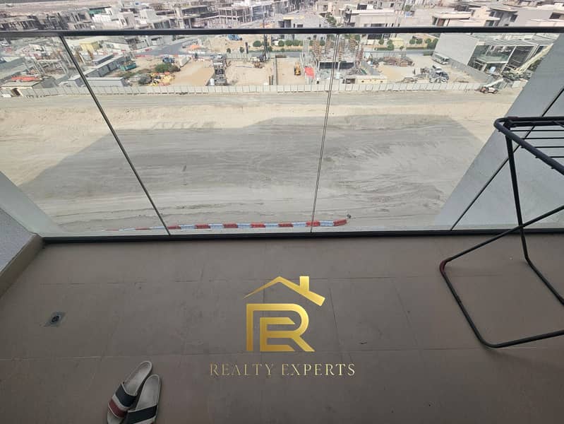 FULL BURJKHALIFA VIEW BIGGEST LAYOUT CHILLER FREE - Image 6