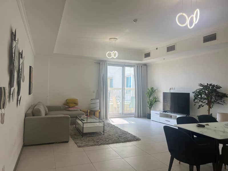 Large 2 BR Opposite Park Attractive Price