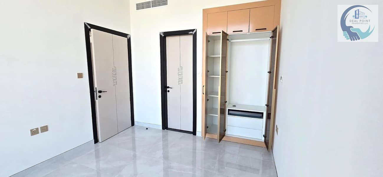 Close to Dubai Hills Mall & Schools || 5 Mins from Dubai Science Park || Gym, Pool, Jacuzzi, Spa & Table Tennis || Onsite Retail & Cafe - Image 10